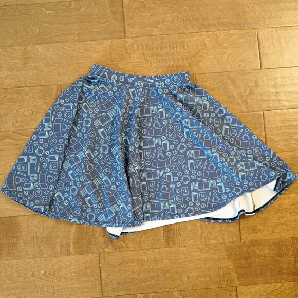 Game Master Skater Skirt, Dungeons and Dragons skirt by Paola’s Pixels S - Picture 5 of 8